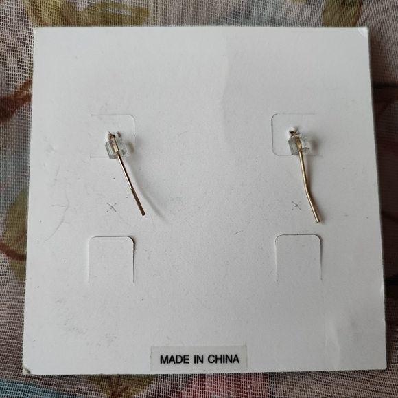 Lia Sophia Green Faux Abalone Brass Tone Pierced Earrings NOC LS Tree of Life - Picture 11 of 11